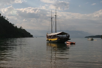 Paraty boat 4