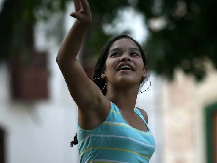 Traveling on a long&nbsp;leash